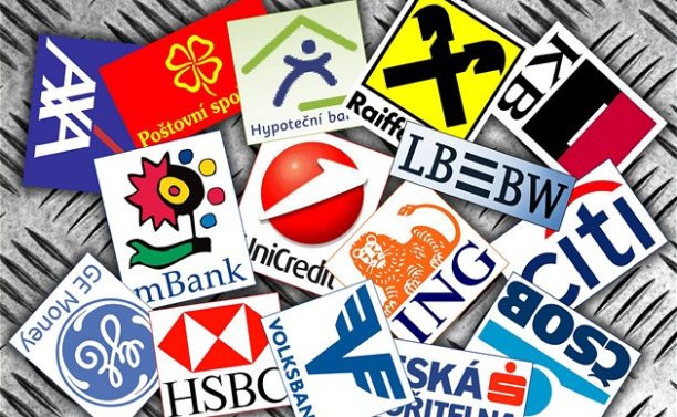 Šestici největších bank v ČR klesly meziročně zisky o 1,3 mld. na 57,1 mld. Kč